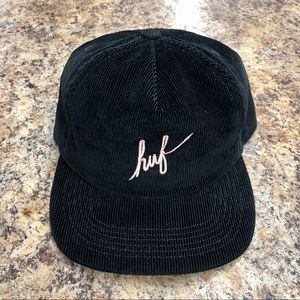 COPY - Huf corduroy black snapback cap